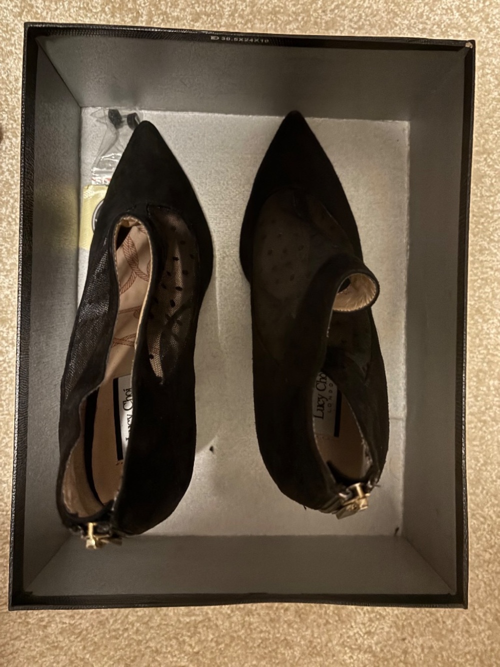 Shoes - Picture 4 of 7